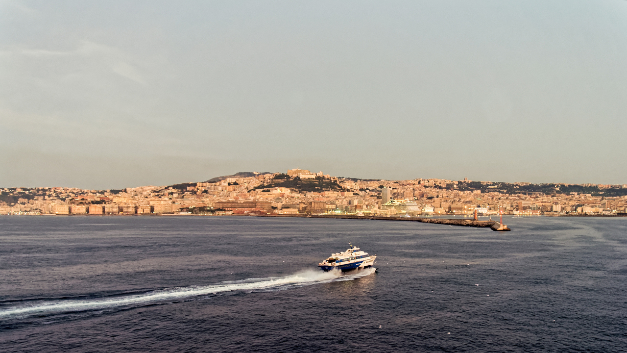 20191024 070416•Naples•Campania•Italy